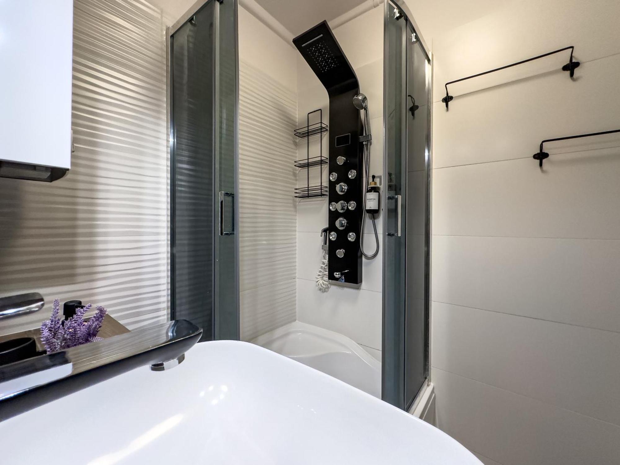 Nieopodal Centrum Nauki Cogiteon Apartament